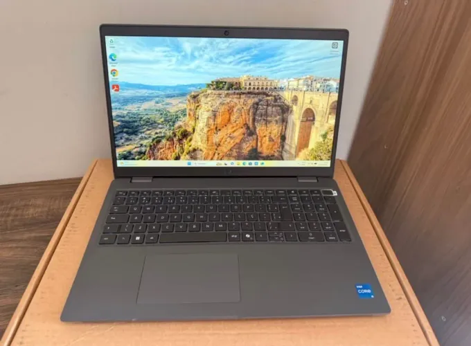 Notebook Dell i5 11ªIris Tec.iluminado SSD 512Gb Nvme 16Gb Ram FullHD Wifi6