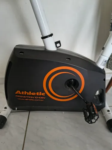 Bicicleta Ergométrica Athletic Magnetron 1040BV