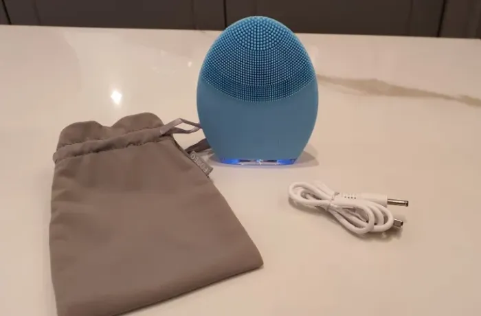 ESCOVA DE LIMPEZA FACIAL FOREO LUNA 2 - PELE MISTA (PRODUTO ORIGINAL)