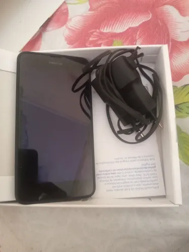 3 celulares Nokia Lumia 635