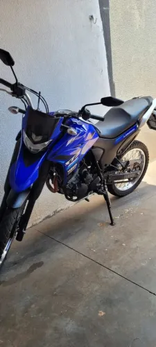Moto Lander 250