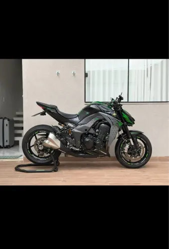 Z1000r Edition