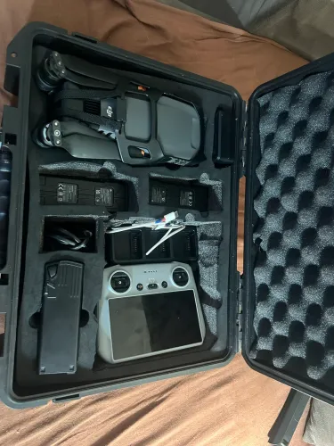 Vendo drone mavic 3 pro combo