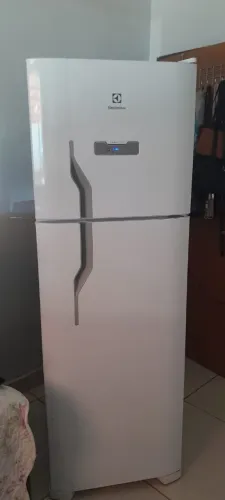 GELADEIRA FROST FREE ELECTROLUX
