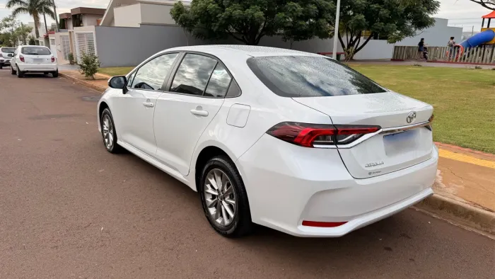 Toyota Corolla GLI 2.0 16V Flex Aut. 2025