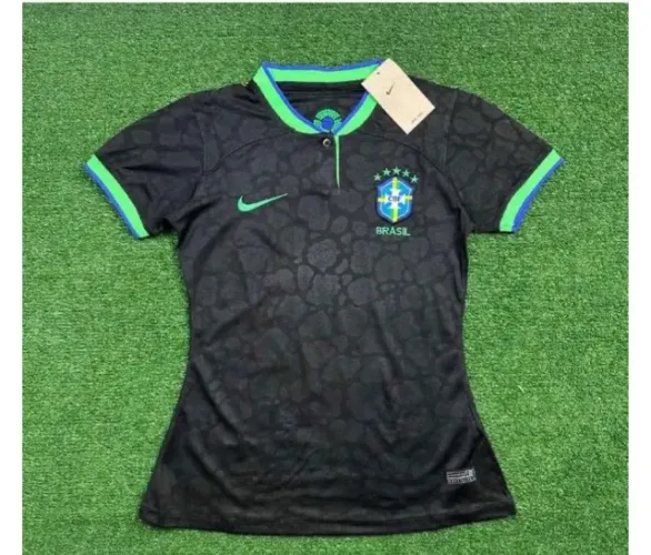 Camiseta feminina da seleção brasileira