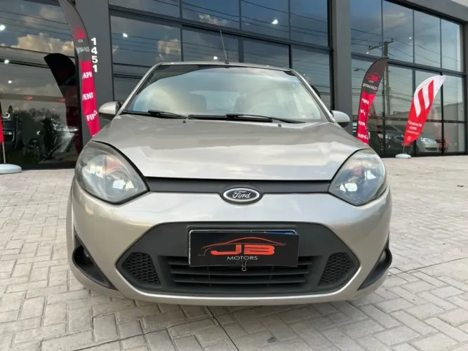 Ford Fiesta 1.0 Rocam SE Plus Hatch 8V Flex 4P Manual 2014