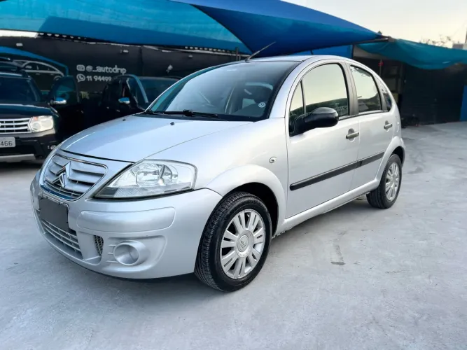 Citroen C3 GLX 1.4/ GLX Sonora 1.4 Flex 8V 5P 2011