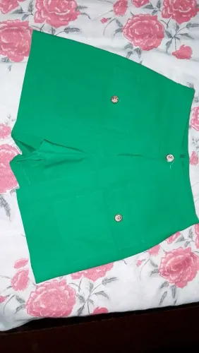 Short saia verde novo tamanho 40