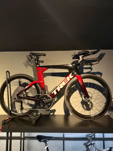 Bicicleta TT Trek SPEED CONCEPT SLR7 2025
