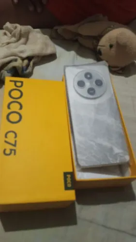 Poco c75 Semi novo na caixa..