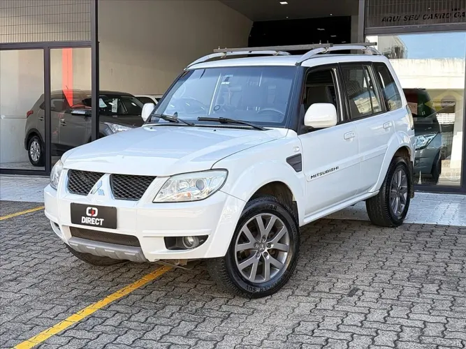 Mitsubishi Pajero TR4 2.0 Flex 16V 4X2 Aut. 2013