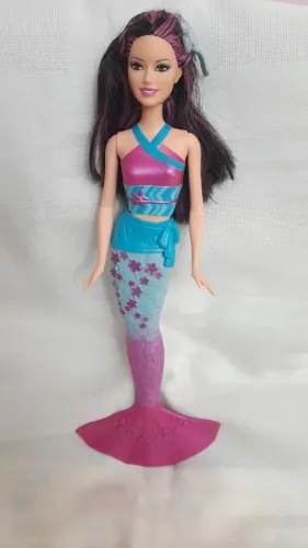 Barbie sereia Embaixadora Kattrin