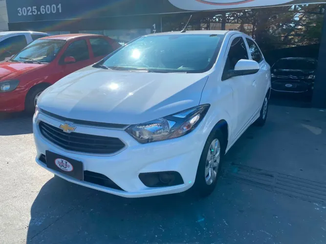 Chevrolet Onix Hatch LT 1.0 8V Flex Mec. 4P 2018
