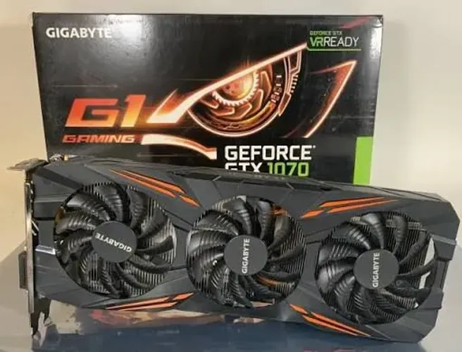 Placa de vídeo Gigabyte gtx 1070 com caixa