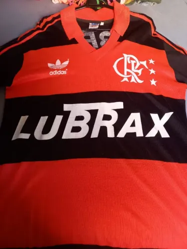 Camisa Flamengo. Década de 80. Escudo e número aveludado. Impecável
