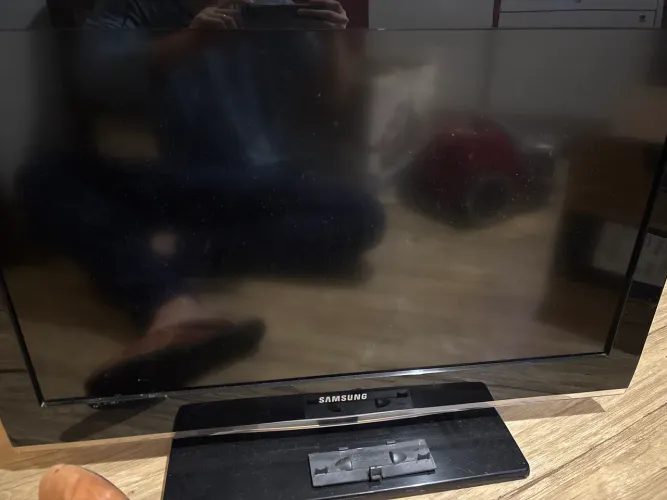 TV Samsung 32 polegadas - perfeito estado