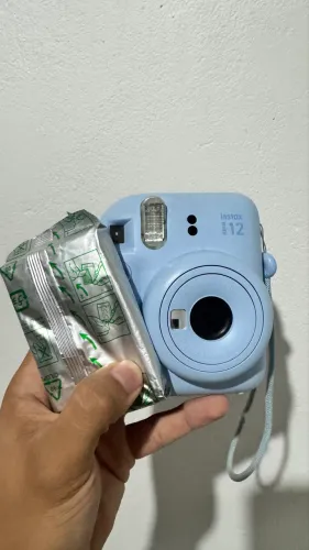 Câmera Instax 12