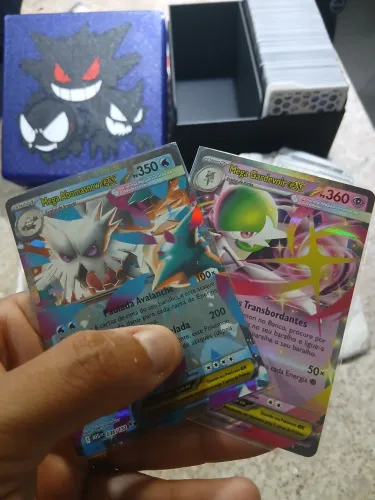 Bulk de cartas Pokemon TCG - 140 cartas + 2 Megas EX