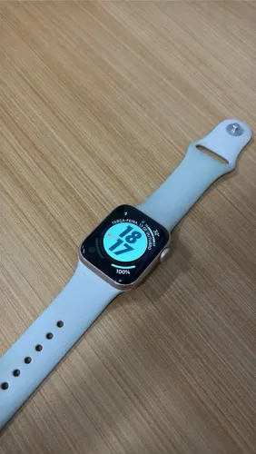 Apple Watch SE