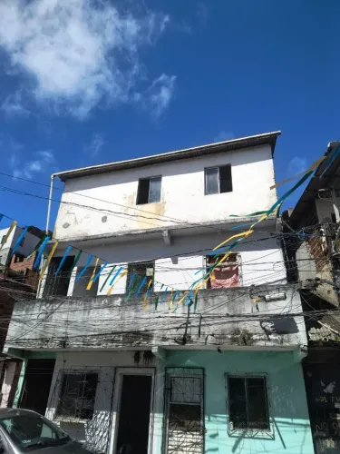 Vendo uma casa