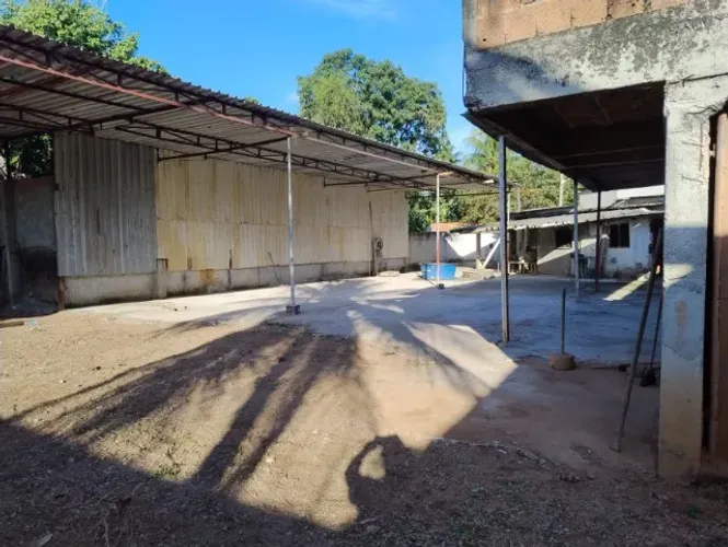 ! OPORTUNIDADE! TERRENO COM 700 m² POR R$ 120 MIL !