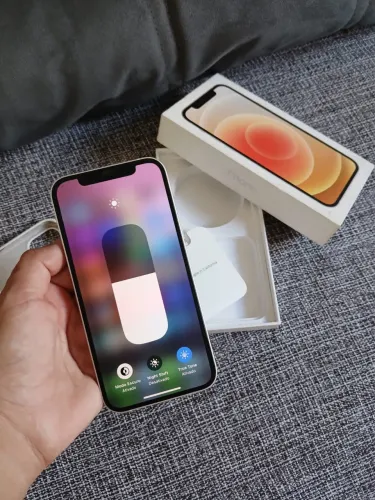 iPhone 12 64gb impecável