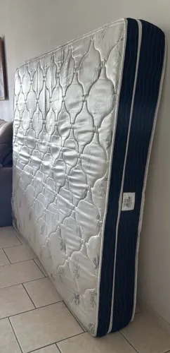 Colchão Queen