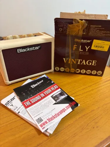Mini Amplificador de Guitarra Blackstar FLY 3 Vintage (Edição Especial com Pouquíssimo uso