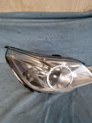 Farol Agile Montana Cromado Original Semi Novo 2010 a2013 lado direito 