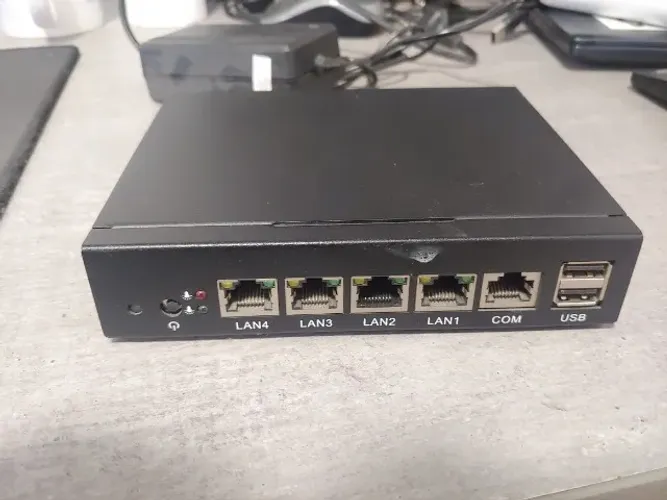 Mini Pc Appliance 4x Gigabit, Intel J1900 Quad-core, 4gb Ram