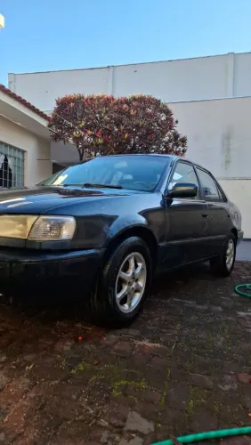 Vende-se Toyota Corolla 1999 câmbio automático