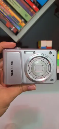 Câmera Digital Samsung ES25 com Bag de Proteção