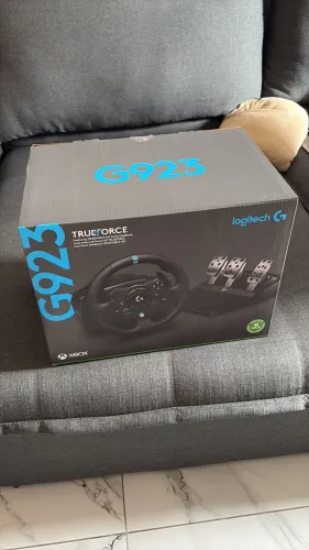 Volante Logitech G923 + Câmbio Logitech para Xbox/PC com Nota Fiscal e Garantia