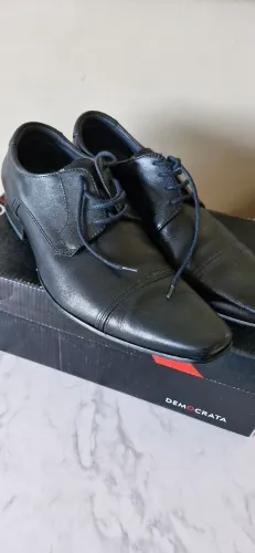 Sapato preto de couro masculino democrata 40/41 
