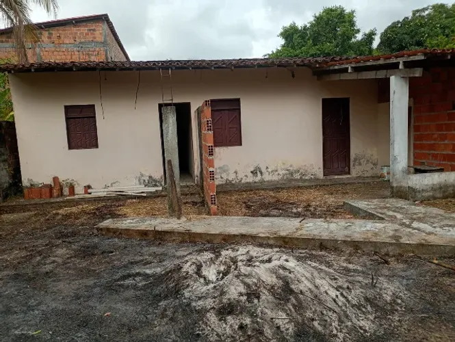 Vende-se 3 casas