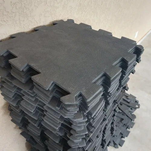 Tatames EVA preto 50x50x1,0 cm - 114 unidade