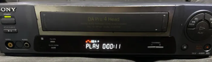 Vídeo cassete k7 vcr Sony limpeza de fita DEFEITO