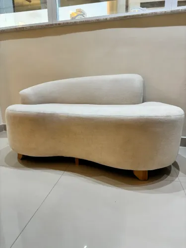 Sofá orgânico 3 lugares