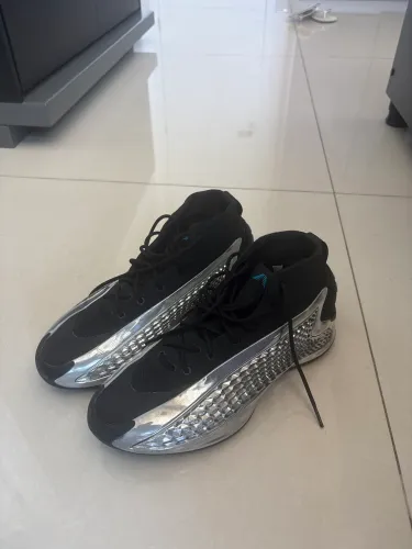 Anthony Edwards 1 Mid