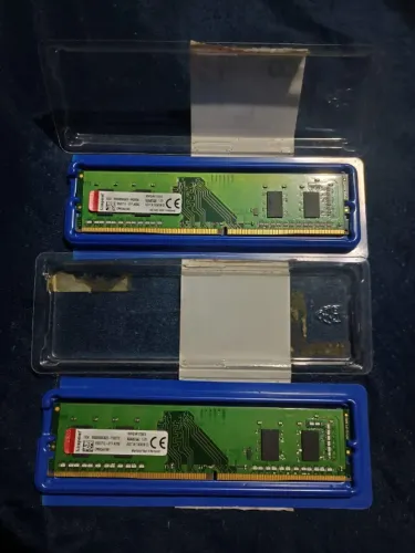 Memória RAM Kingston 8GB DDR4