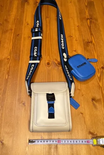 bolsa coach leatherware transversal com mini pouch azul, 100% original