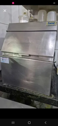 Maquina de gelo Everest 50kg