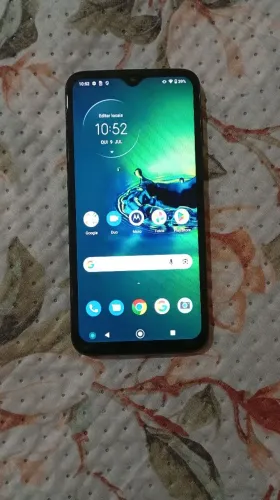 Celular moto g8 plus de 64 GB de memória 