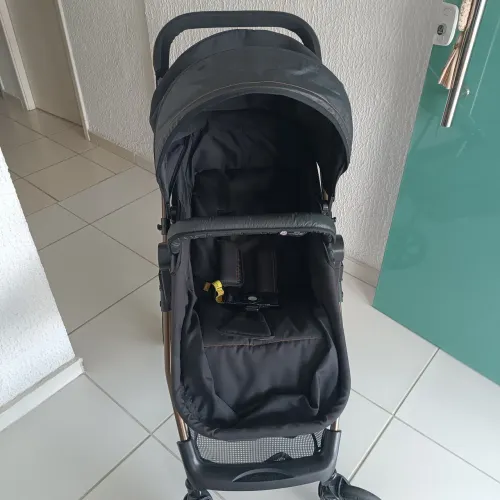 Carrinho de bebê