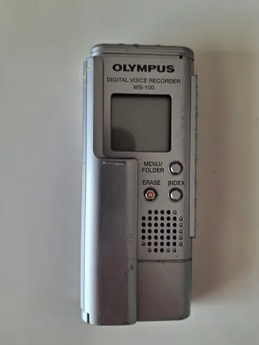 Gravador Olympus WS-100 (64 MB) retrô. Funcionamento perfeito!