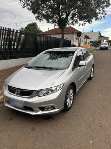 Honda Civic Sedan LXS 1.8/1.8 Flex 16V Aut. 4P 2014