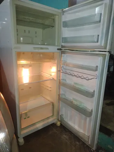 Geladeira Consul frost free 409L 12x42,98 no cartão de crédito funcionando perfeitamente
