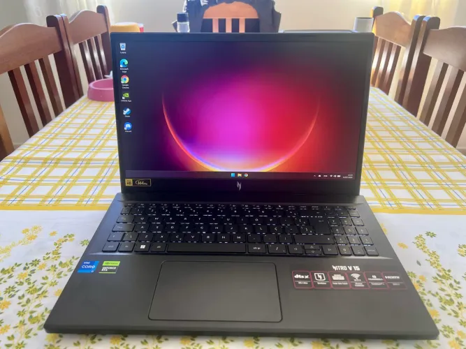 Notebook Gamer Acer Nitro V, 16GB, RTX 4050, SSD 512GB, Tela 15.6" Full HD 165Hz