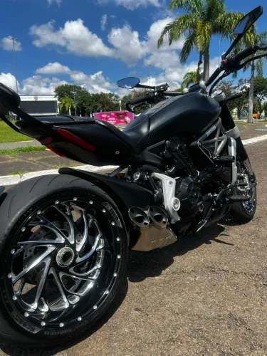 Xdiavel 2018- Preta
